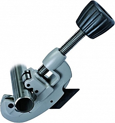 Применение ручного трубореза для нержавеющих труб Rothenberger Inox Tube Cutter 30 Pro